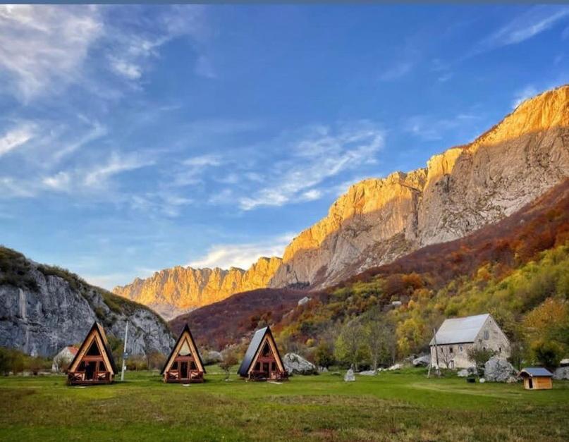 Etno Apartmani Komarnica Savnik Εξωτερικό φωτογραφία
