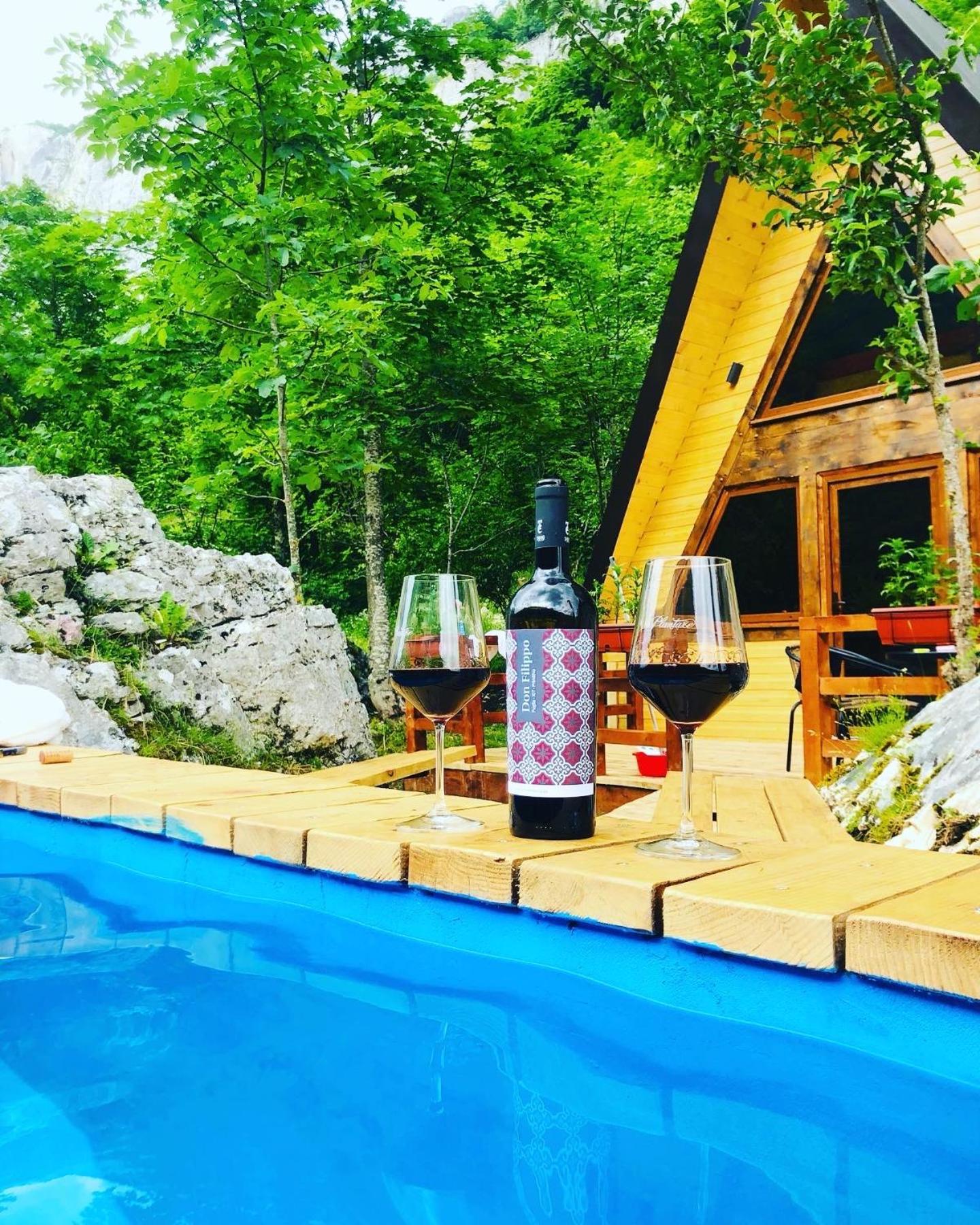 Etno Apartmani Komarnica Savnik Δωμάτιο φωτογραφία